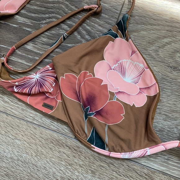 O’NEILL BIKINI TOP FLORAL SIZE L - Picture 2 of 3